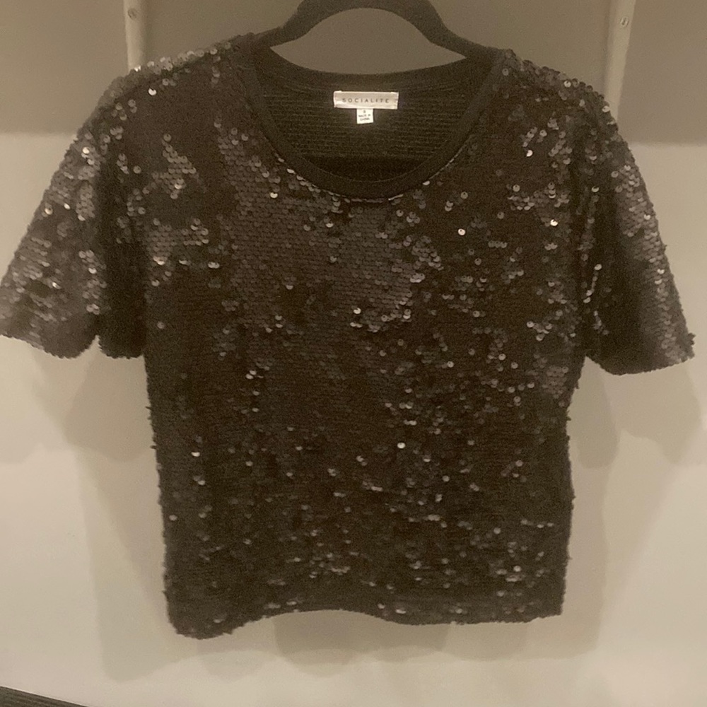 Socialite sequin black top